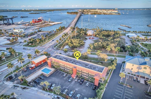 2 of 21 - 701 N Indian River Drive #105, Fort Pierce, FL