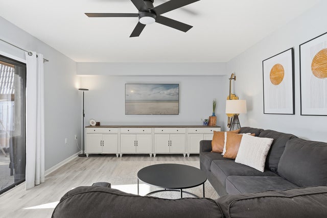 6818 68th Way, West Palm Beach