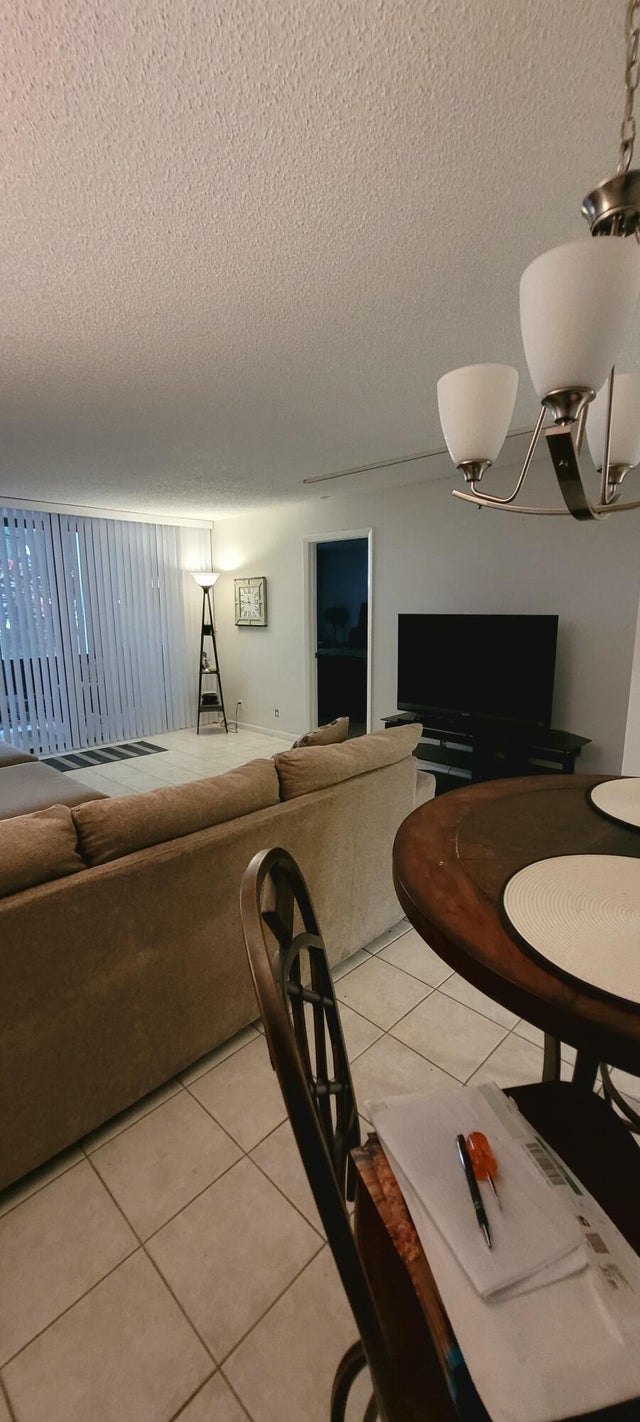 5 of 10 - 4465 Luxemburg Court #103, Lake Worth, FL