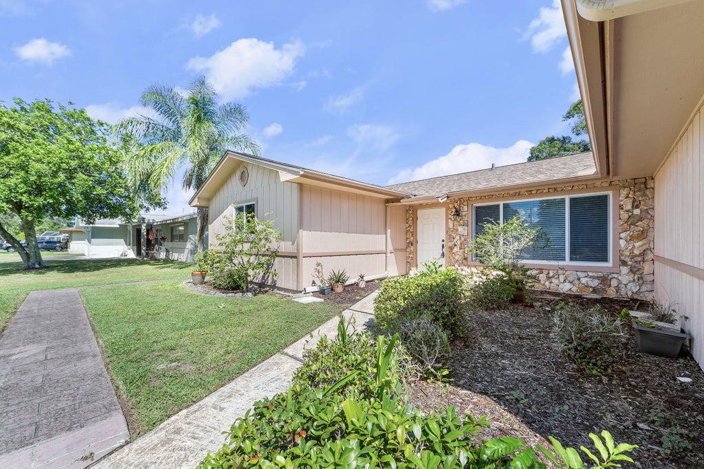 357 Nw Hogan Street, Port Saint Lucie