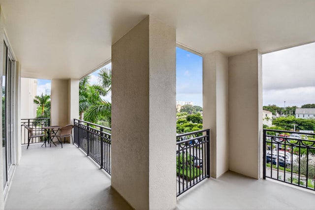 5 of 120 - 550 Okeechobee Boulevard #423, West Palm Beach, FL