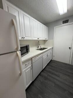 4 of 25 - 2315 N Congress Avenue #28, Boynton Beach, FL