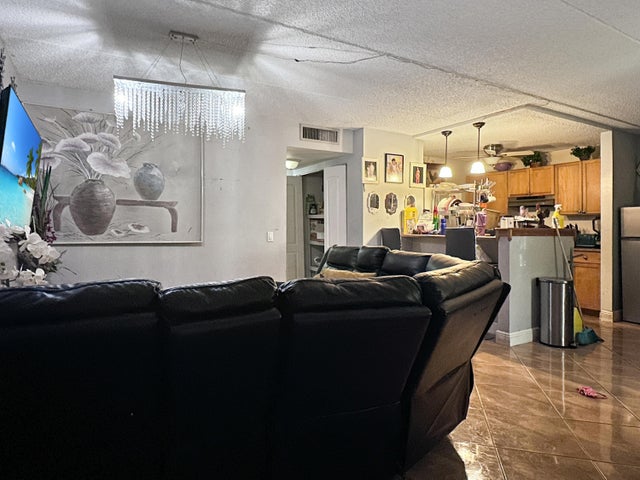 3 of 15 - 604 Meadows Circle #604, Boynton Beach, FL