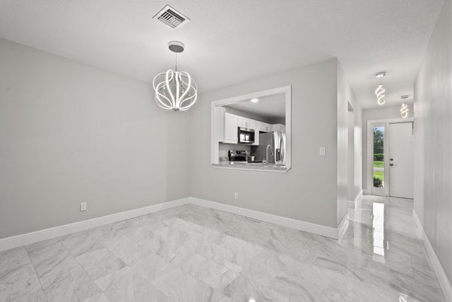 3 of 39 - 5842 Moss Court #9, Fort Pierce, FL