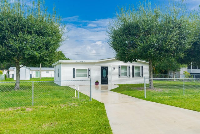 1 of 22 - 332 Ashley Street, Fort Pierce, FL