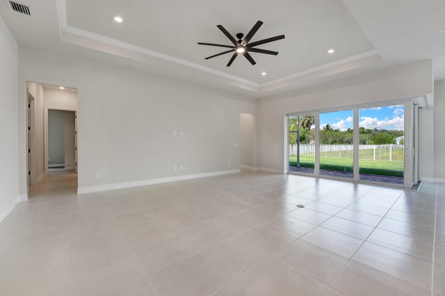 4 of 36 - 5329 Blue Reed Lane, Lake Worth, FL