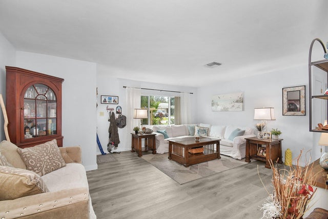 1 of 30 - 1026 Nw 16th Street, Stuart, FL
