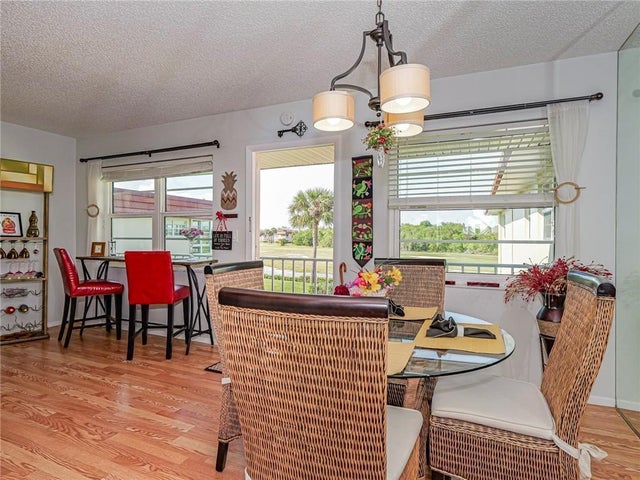 4 of 34 - 73 Royal Oak Court #203, Vero Beach, FL