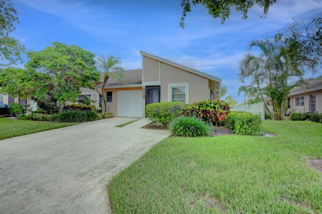 4 of 40 - 8089 Springtree Road, Boca Raton, FL