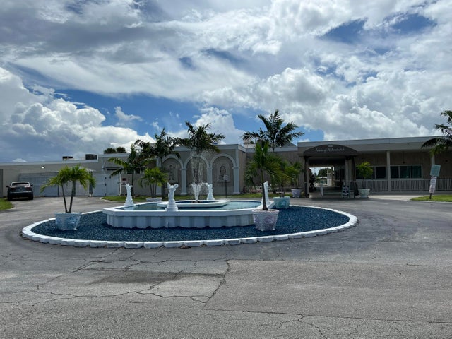 4 of 9 - 2631 Sw 54th Street, Dania, FL