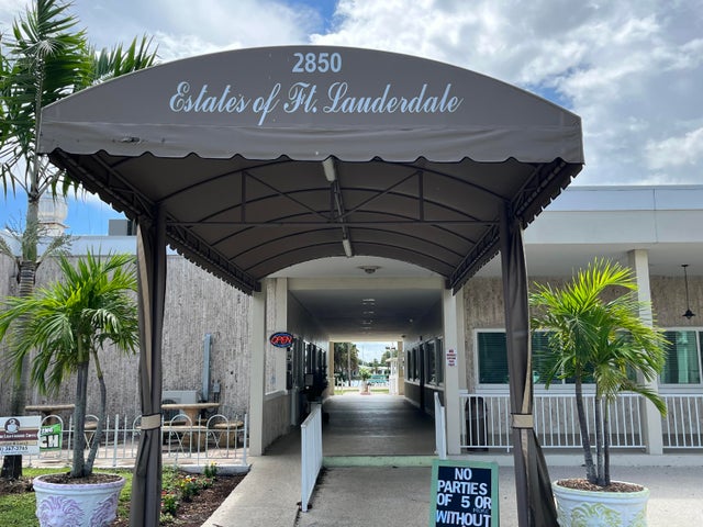 5 of 9 - 2631 Sw 54th Street, Dania, FL