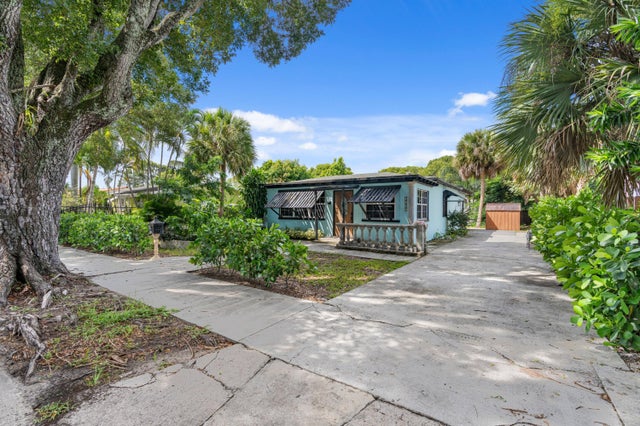1 of 32 - 3101 Glenwood Road, West Palm Beach, FL