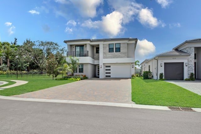 3 of 79 - 8222 Essex Country Clb Drive, Boca Raton, FL
