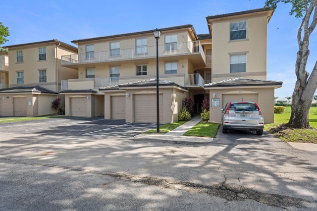 1 of 20 - 2060 Greenview Shores Boulevard #323, Wellington, FL