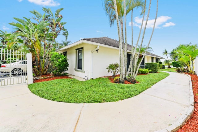 4 of 53 - 2749 Sw 5th Street, Delray Beach, FL