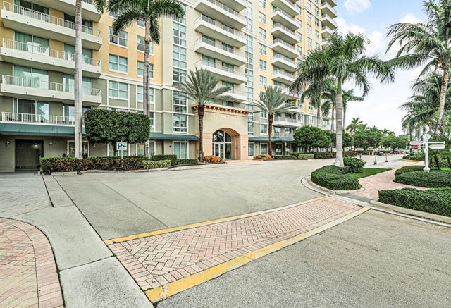 2 of 46 - 625 Casa Loma Boulevard #707, Boynton Beach, FL