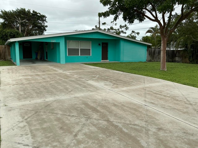 3 of 50 - 8151 Se Evergreen Street, Hobe Sound, FL