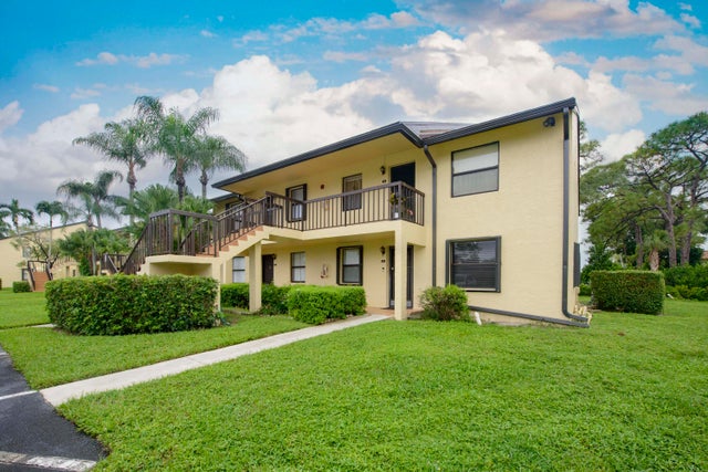 2 of 43 - 4689 Lucerne Lakes E Boulevard E #106, Lake Worth, FL