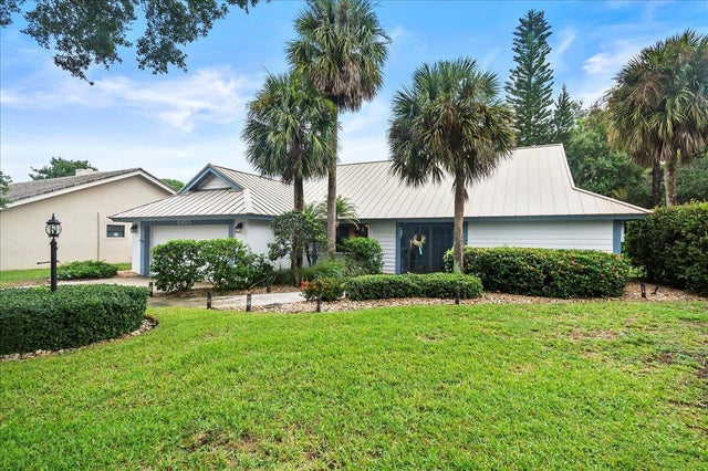 2 of 50 - 5900 Stonewood Court, Jupiter, FL