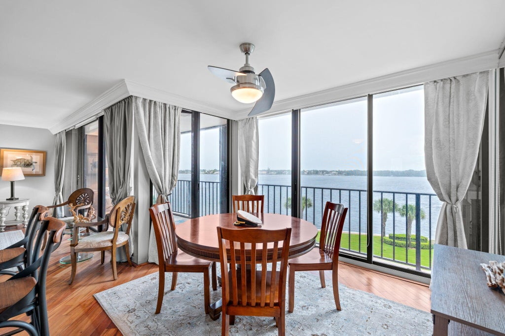 124 Lakeshore Dr #5290, North Palm Beach