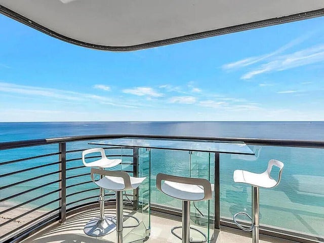 3 of 43 - 250 S Ocean Boulevard #11f, Boca Raton, FL