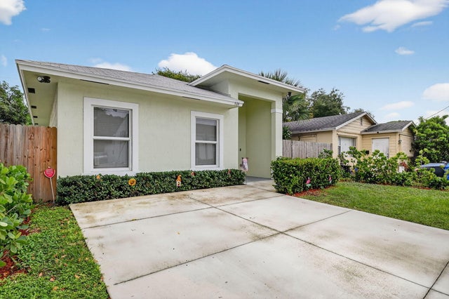 2 of 32 - 514 18th Street, West Palm Beach, FL