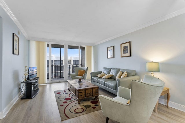 1 of 23 - 8 Royal Palm Way #6040, Boca Raton, FL