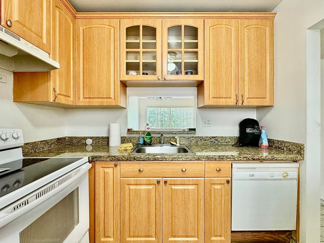 3 of 28 - 5181 W Oakland Park Boulevard #212, Lauderdale Lakes, FL