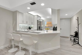 Photo of Listing #RX-11131889
