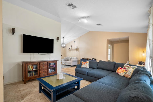 3 of 42 - 8776 Se May Terrace, Hobe Sound, FL