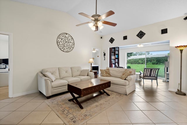 4 of 36 - 3344 Sw Villa Place, Palm City, FL