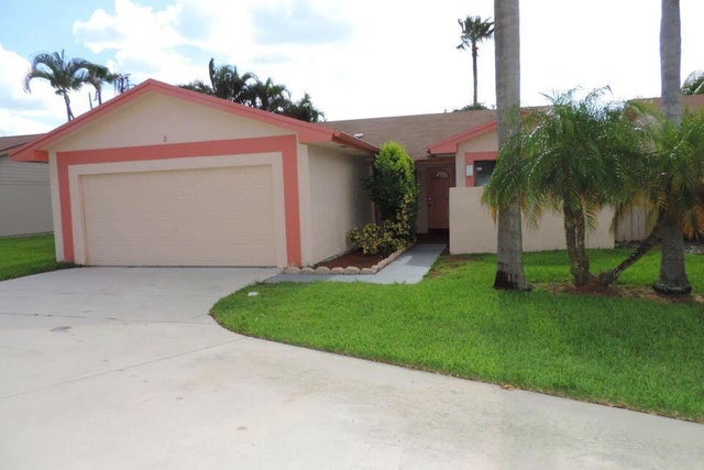 1 of 16 - 3 Eaton Place, Boynton Beach, FL