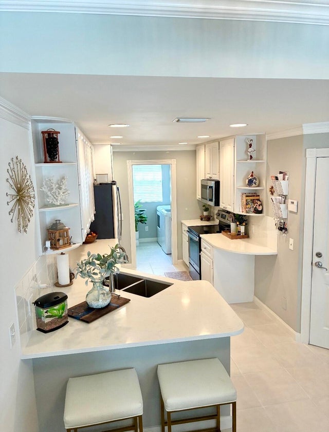 1 of 3 - 454 Capistrano Drive, Palm Beach Gardens, FL