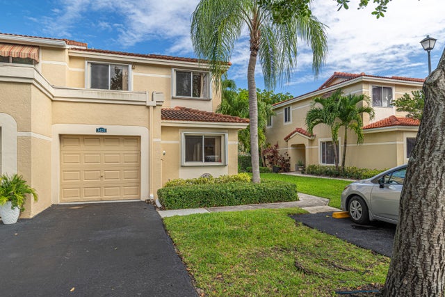 3421 Deer Creek Palladian Circle, Deerfield Beach