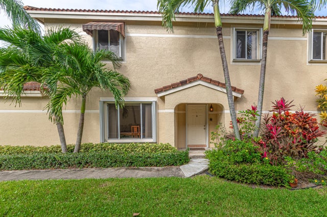 2 of 32 - 3421 Deer Creek Palladian Circle, Deerfield Beach, FL