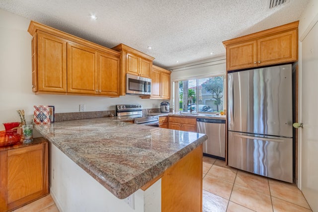 4 of 32 - 3421 Deer Creek Palladian Circle, Deerfield Beach, FL