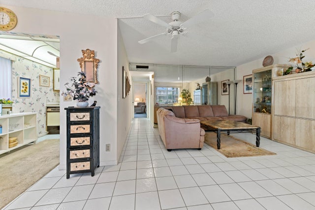 4 of 35 - 588 Normandy M, Delray Beach, FL