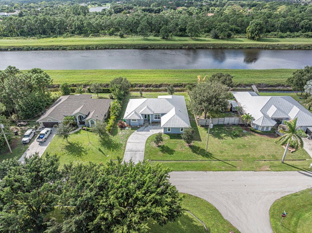3 of 29 - 1538 Sw Abacus Avenue, Port Saint Lucie, FL