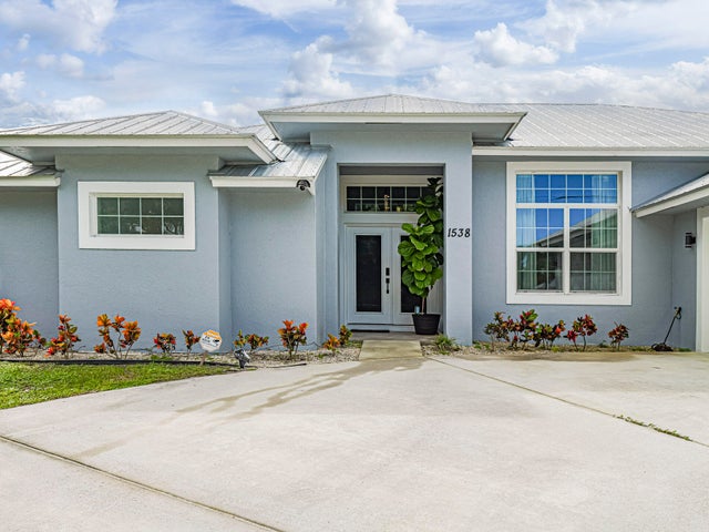 4 of 29 - 1538 Sw Abacus Avenue, Port Saint Lucie, FL