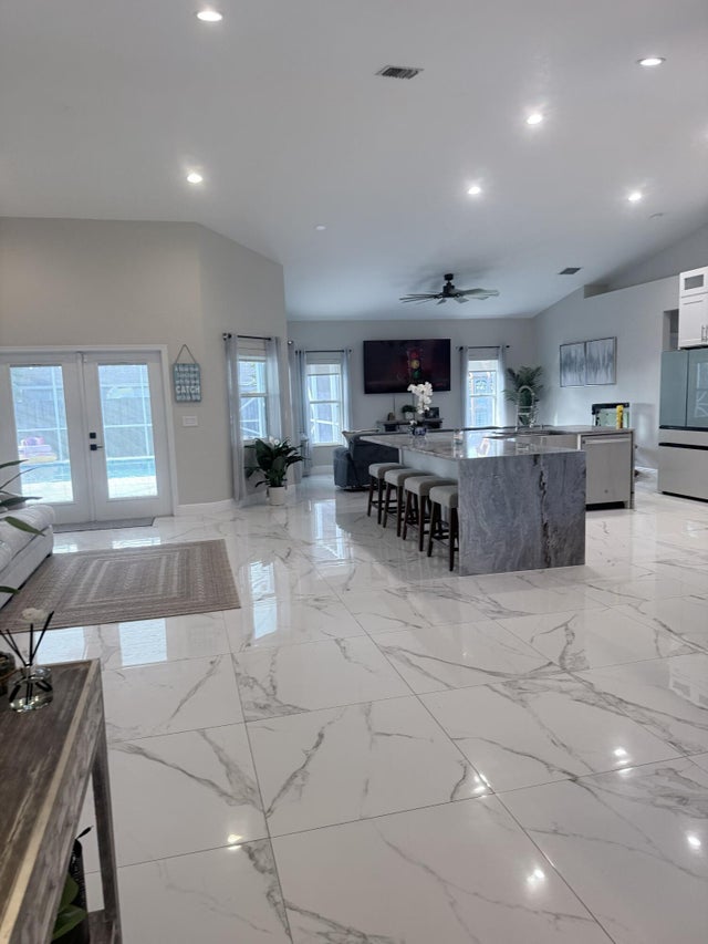 4 of 21 - 2534 Sw National Circle, Port Saint Lucie, FL