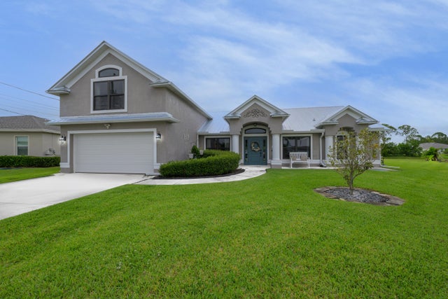 3 of 40 - 5871 Nw Corso Court, Port Saint Lucie, FL