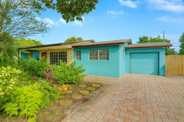 2709 Mores Road, West Palm Beach