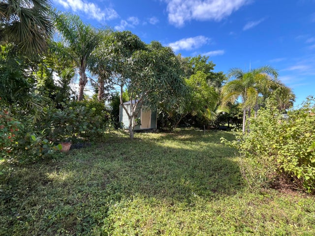 2 of 6 - 2632 Freeport Road, West Palm Beach, FL