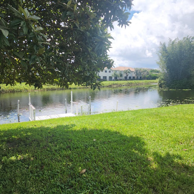3 of 5 - 1500 Mediterranean Road E, Lake Clarke Shores, FL
