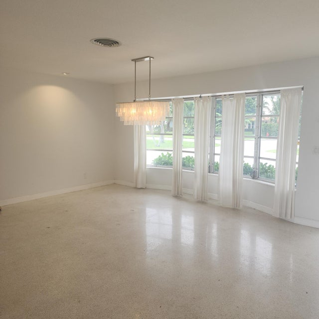 5 of 5 - 1500 Mediterranean Road E, Lake Clarke Shores, FL