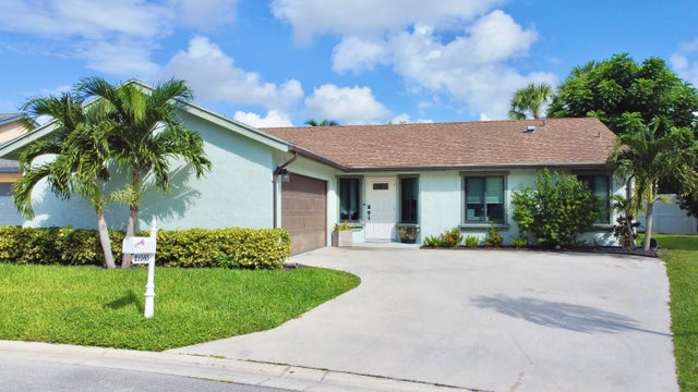 1 of 33 - 21565 Yellowstone Park Drive, Boca Raton, FL