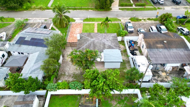 4 of 40 - 512 Aspen Road, West Palm Beach, FL