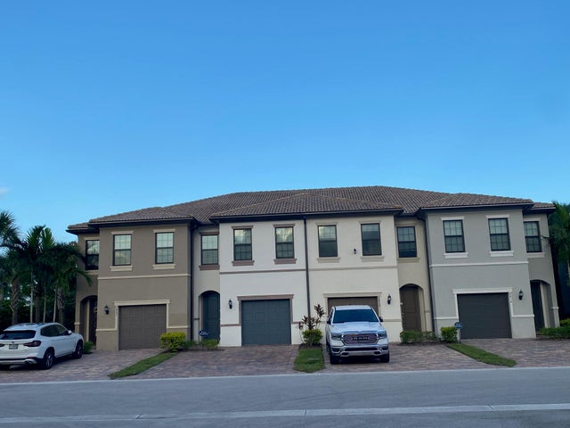 2 of 3 - 4806 Indio Trail, Lake Worth, FL