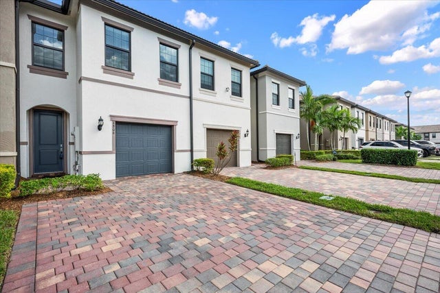 3 of 48 - 4806 Indio Trail, Lake Worth, FL
