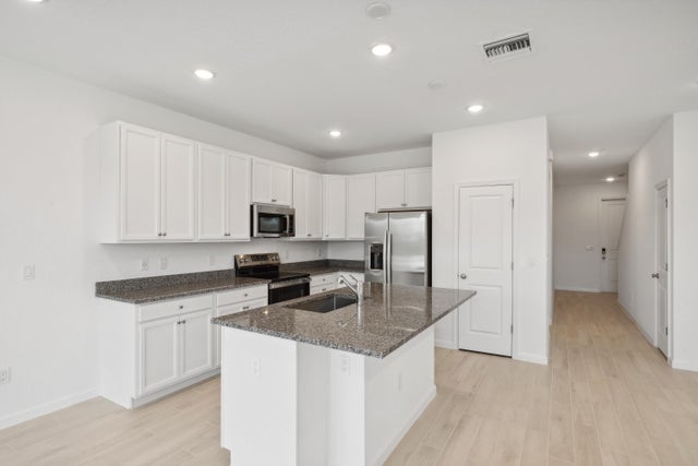 5 of 25 - 162 Se Birch Terrace #0102, Stuart, FL